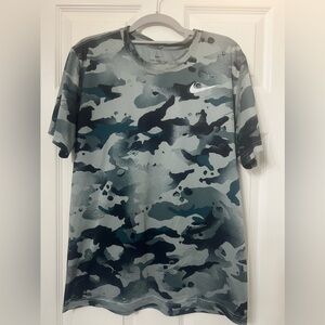Nike Dri-Fit Camo T-shirt, Black and Gray, Medium
